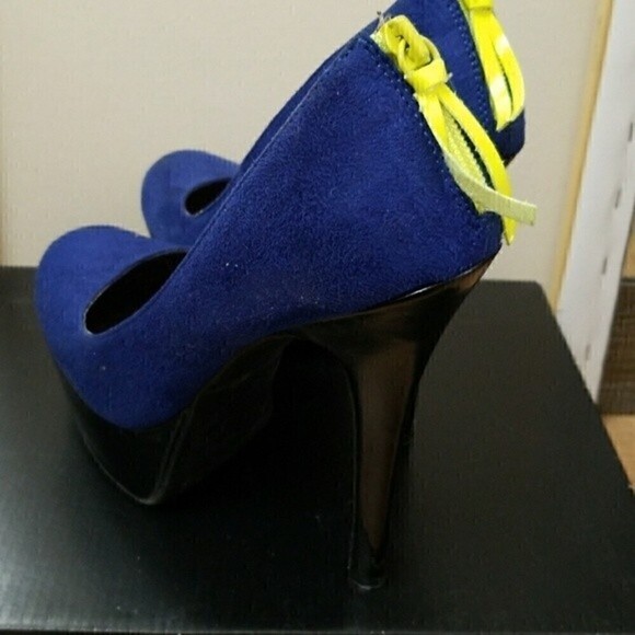 Material Girl Heels - Picture 4 of 5